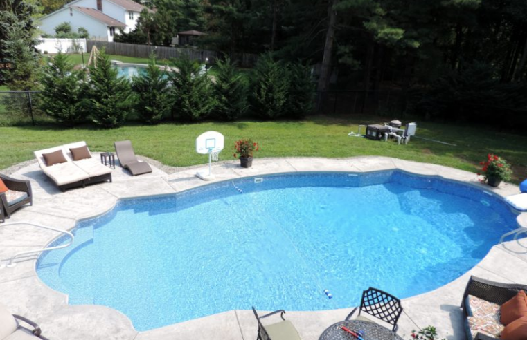 Some Thoughts On Constructing A Swimming Pool In Your Yard