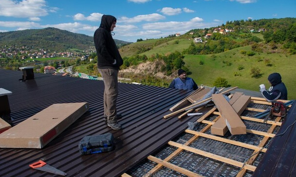 Lutz Roofing 101: When to Replace, How Much, and Which Material